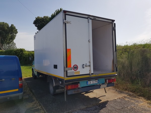 2#5220 Furgone Mercedes 413 in vendita - foto 3