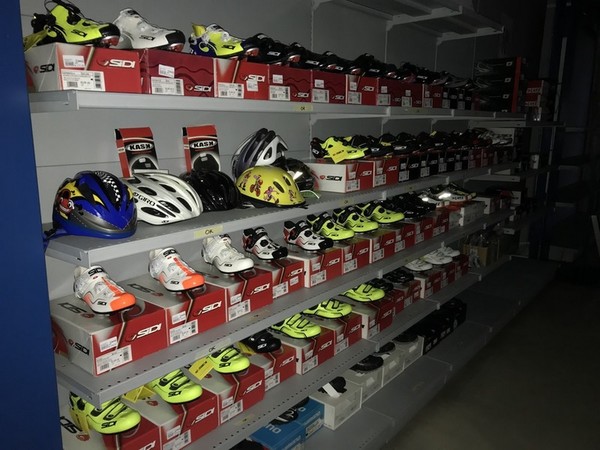 14#5221 Arredi e accessori per negozio sportivo in vendita - foto 33