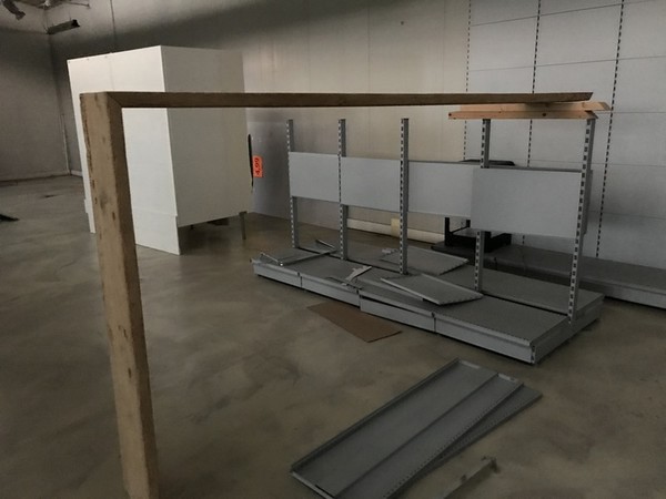 14#5221 Arredi e accessori per negozio sportivo in vendita - foto 45
