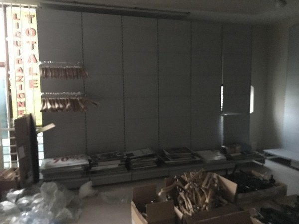 14#5221 Arredi e accessori per negozio sportivo in vendita - foto 52
