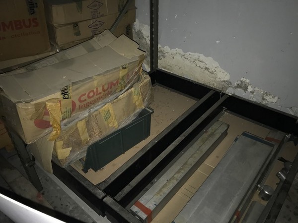 4#5221 Scaffalature e cavalletti metallici in vendita - foto 5