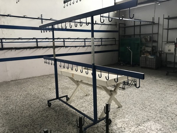 4#5221 Scaffalature e cavalletti metallici in vendita - foto 79