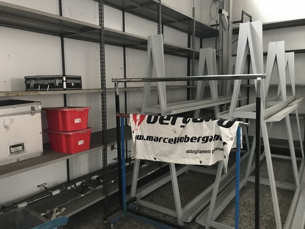 4#5221 Scaffalature e cavalletti metallici in vendita - foto 83