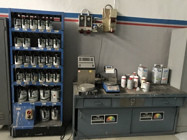 7#5221 Postazione di verniciatura con forno in vendita - foto 2