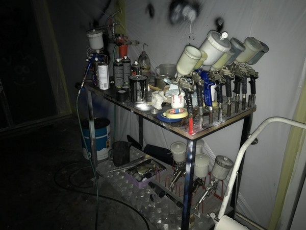 7#5221 Postazione di verniciatura con forno in vendita - foto 18