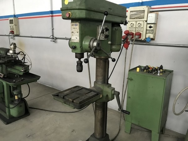 8#5221 Attrezzature officina in vendita - foto 70
