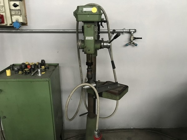 8#5221 Attrezzature officina in vendita - foto 74