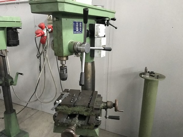 8#5221 Attrezzature officina in vendita - foto 88