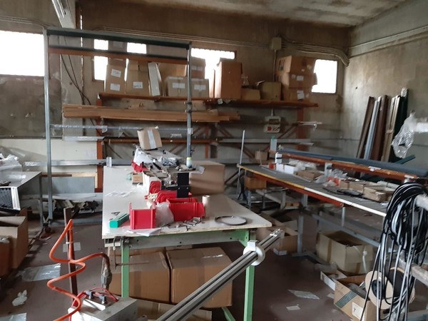 200#5222 Giacenze magazzino per lavorazione infissi in vendita - foto 4