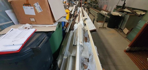 200#5222 Giacenze magazzino per lavorazione infissi in vendita - foto 21