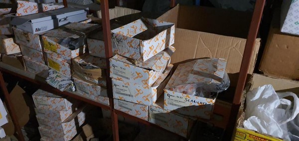 200#5222 Giacenze magazzino per lavorazione infissi in vendita - foto 25