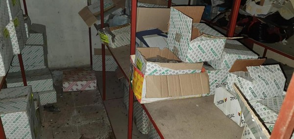 200#5222 Giacenze magazzino per lavorazione infissi in vendita - foto 40