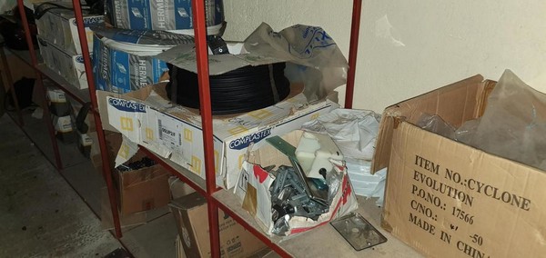 200#5222 Giacenze magazzino per lavorazione infissi in vendita - foto 42