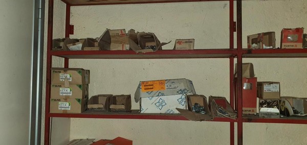 200#5222 Giacenze magazzino per lavorazione infissi in vendita - foto 48