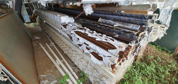 200#5222 Giacenze magazzino per lavorazione infissi in vendita - foto 62