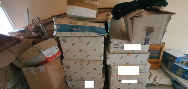 200#5222 Giacenze magazzino per lavorazione infissi in vendita - foto 83