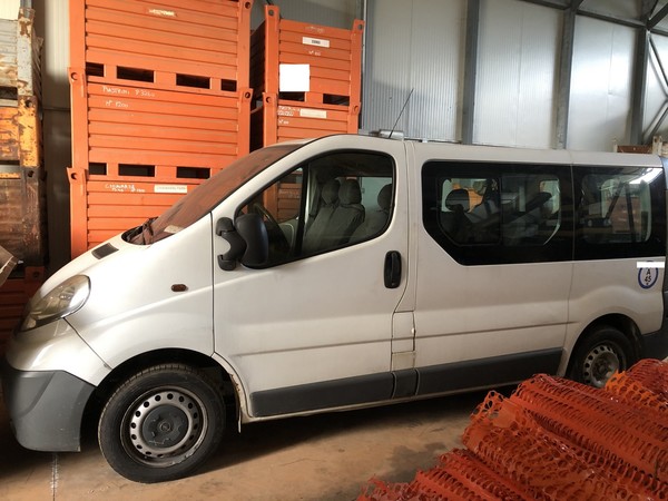 1#5226 Autovettura Opel Vivaro in vendita - foto 2