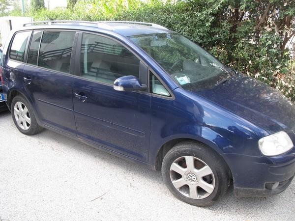 4#5231 Autovettura Volkswagen Touran in vendita - foto 3