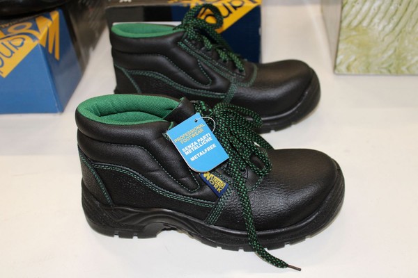 23#5237 Scarpe antinfortunistiche Wand Work in vendita - foto 39