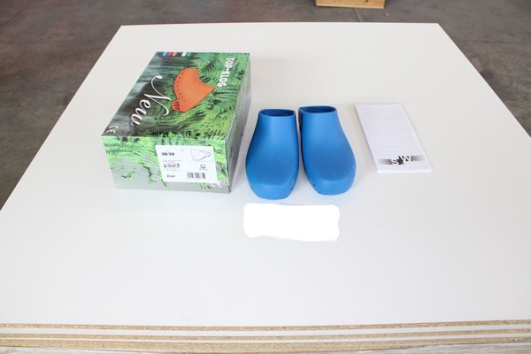 65#5237 Calzature sanitarie Safe Way K045 in vendita - foto 1