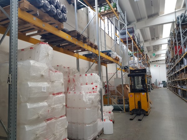 20#5251 Scaffalature e soppalchi in vendita - foto 22