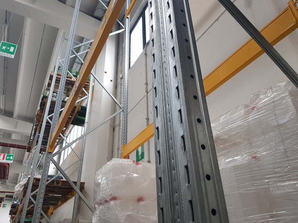 20#5251 Scaffalature e soppalchi in vendita - foto 24