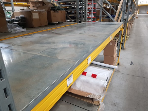 20#5251 Scaffalature e soppalchi in vendita - foto 30