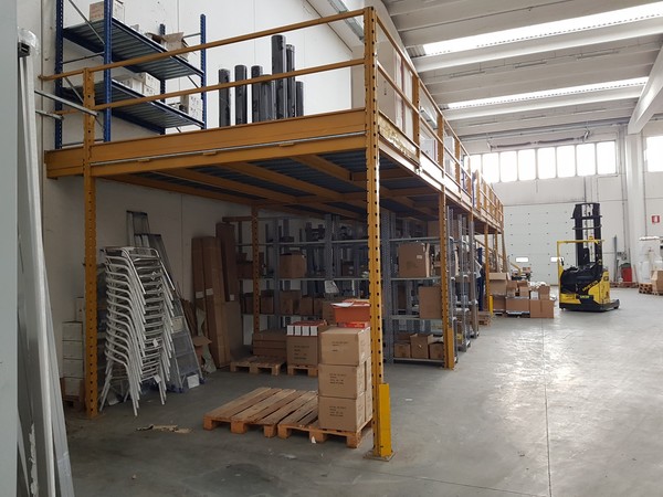 20#5251 Scaffalature e soppalchi in vendita - foto 45