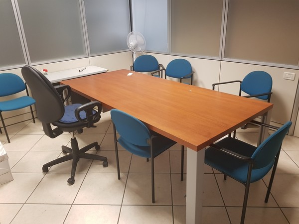 21#52510 Arredi ed attrezzature elettroniche in vendita - foto 1