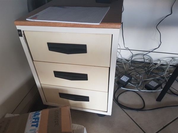 21#52510 Arredi ed attrezzature elettroniche in vendita - foto 21