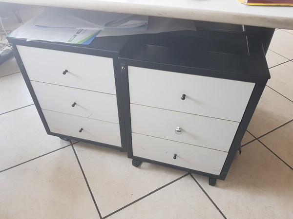 21#52510 Arredi ed attrezzature elettroniche in vendita - foto 32