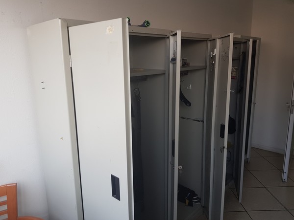 21#52510 Arredi ed attrezzature elettroniche in vendita - foto 44