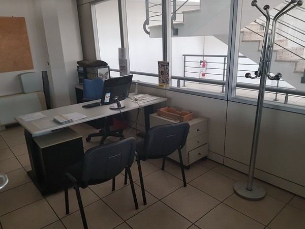 21#52510 Arredi ed attrezzature elettroniche in vendita - foto 57