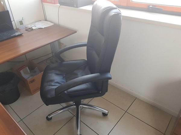 21#52510 Arredi ed attrezzature elettroniche in vendita - foto 87