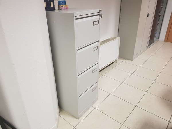 21#52510 Arredi ed attrezzature elettroniche in vendita - foto 126