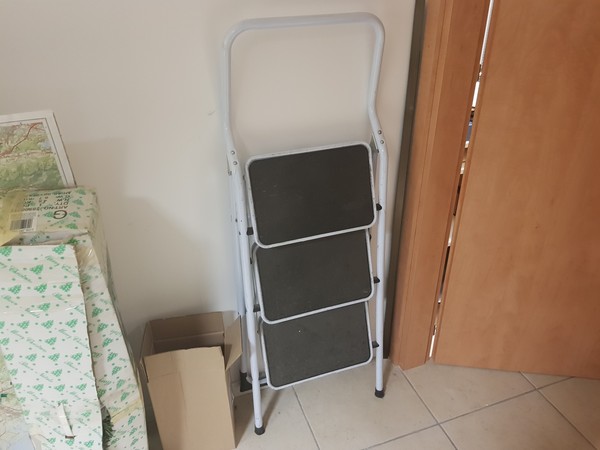 21#52510 Arredi ed attrezzature elettroniche in vendita - foto 135