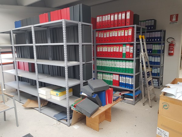 21#52510 Arredi ed attrezzature elettroniche in vendita - foto 158