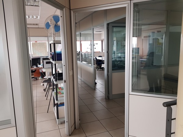 21#52510 Arredi ed attrezzature elettroniche in vendita - foto 182