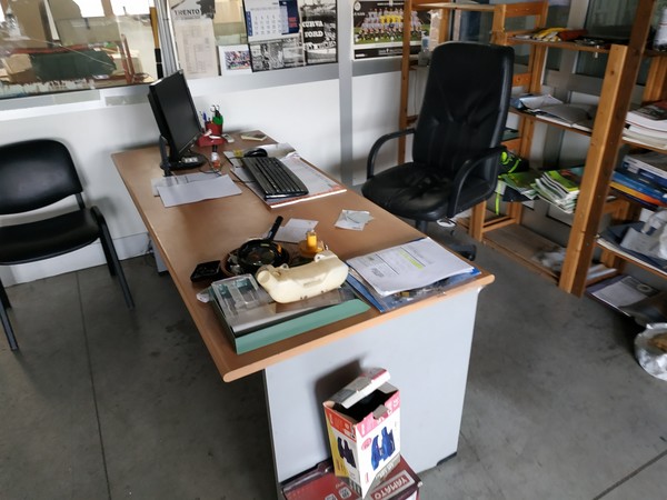 21#52510 Arredi ed attrezzature elettroniche in vendita - foto 189