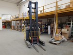 Image 3 - Hyster order picker - Lot 8 (Auction 52510)