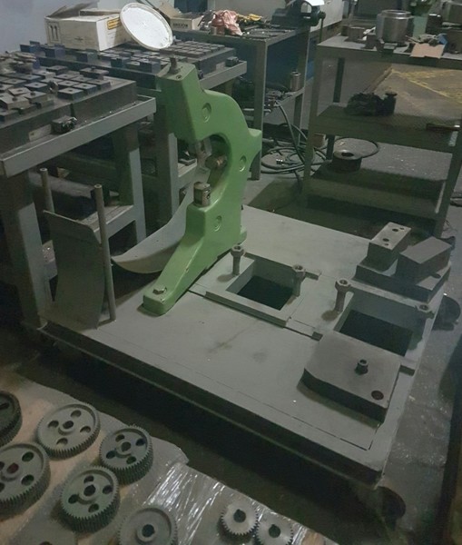 6#5252 Pinze per lamiere Topal Industries e minuterie in vendita - foto 44
