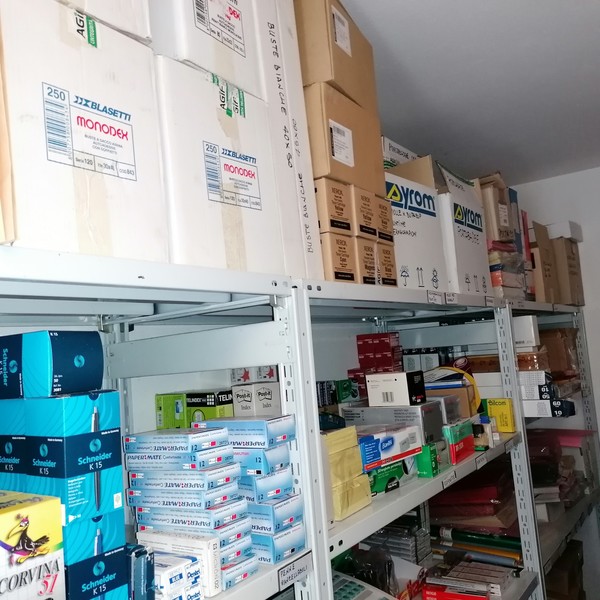 71#5253 Cancelleria in vendita - foto 3