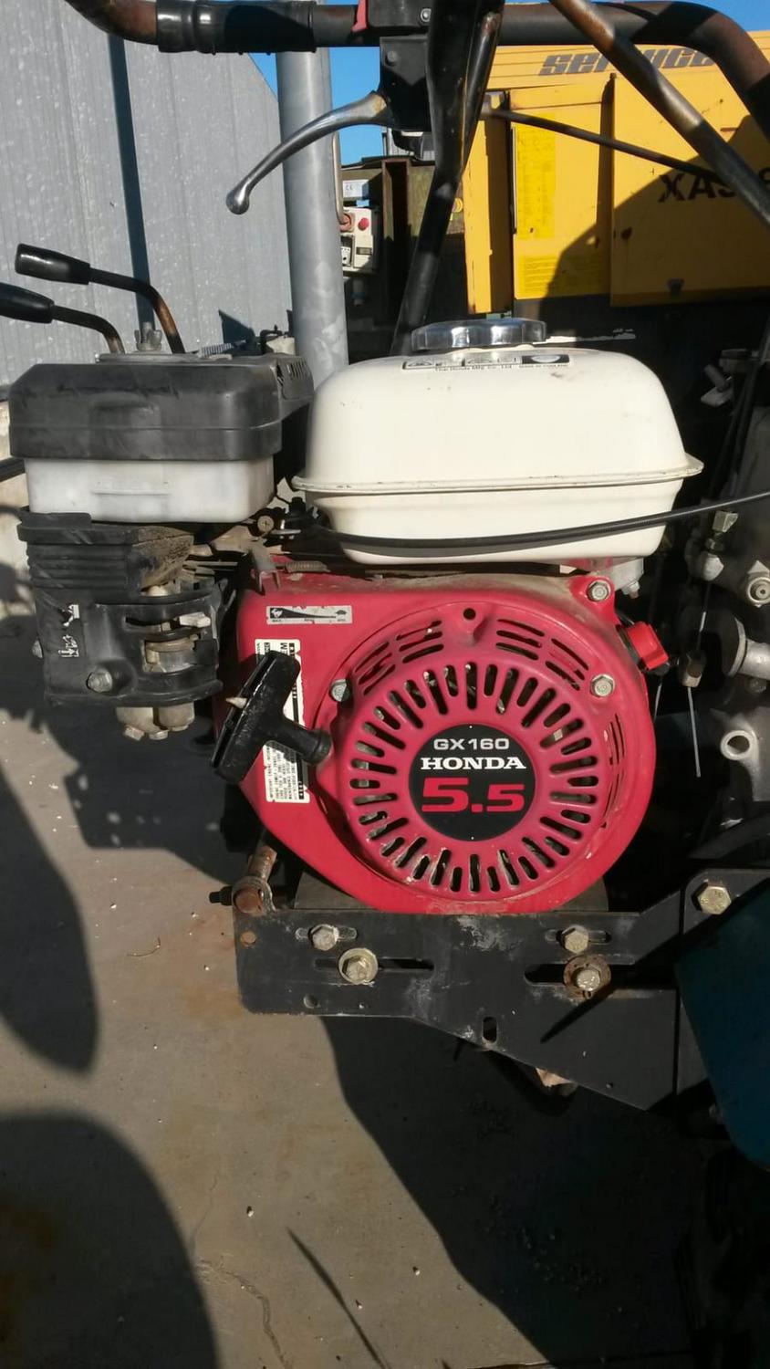 Lot Bertolini selfloading wheelbarrow