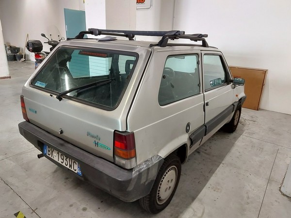 1#5256 Cessione di azienda dedita al commercio di ricambi per automobili e motocicli in vendita - foto 3