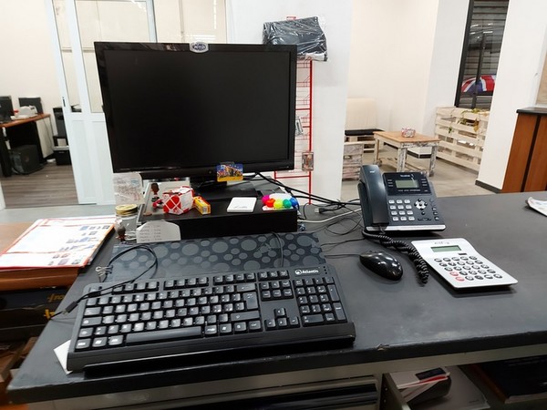 1#5256 Cessione di azienda dedita al commercio di ricambi per automobili e motocicli in vendita - foto 5