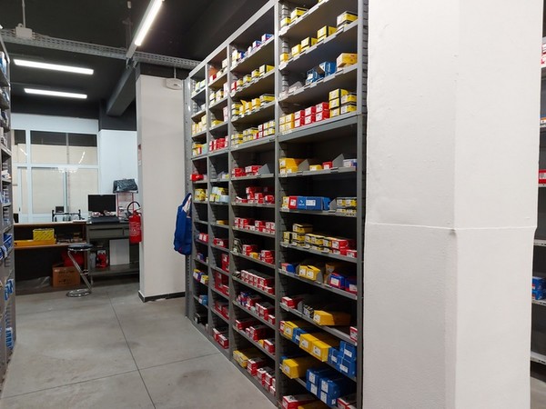 1#5256 Cessione di azienda dedita al commercio di ricambi per automobili e motocicli in vendita - foto 134