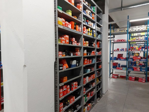 1#5256 Cessione di azienda dedita al commercio di ricambi per automobili e motocicli in vendita - foto 135