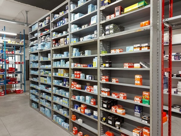 1#5256 Cessione di azienda dedita al commercio di ricambi per automobili e motocicli in vendita - foto 136