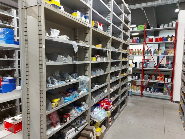 1#5256 Cessione di azienda dedita al commercio di ricambi per automobili e motocicli in vendita - foto 139