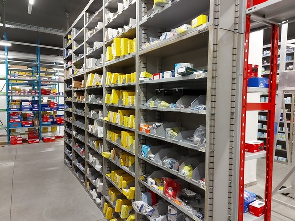 1#5256 Cessione di azienda dedita al commercio di ricambi per automobili e motocicli in vendita - foto 142